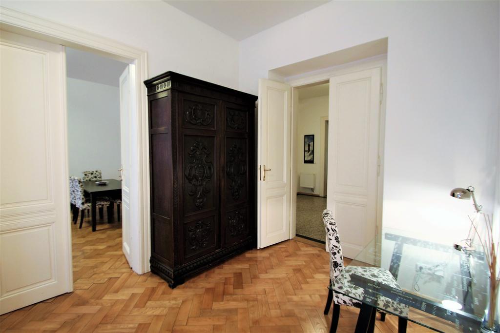 Residence Salvator - By Prague City Apartments — Photos 3